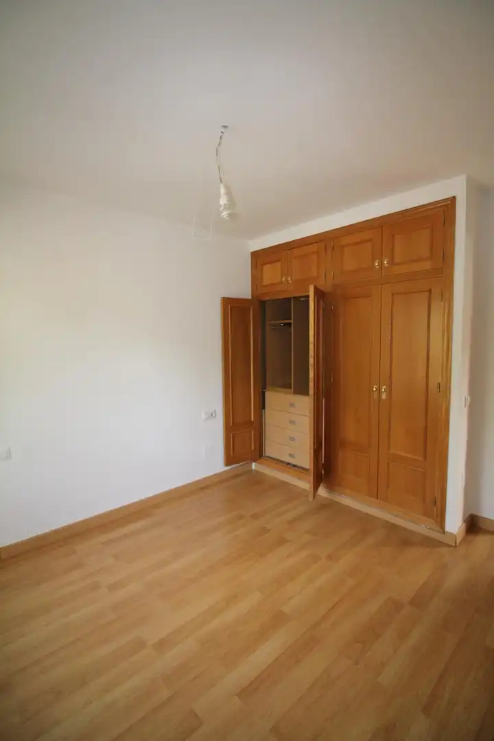 Habitación de Dúplex en venta en Murcia con Trastero