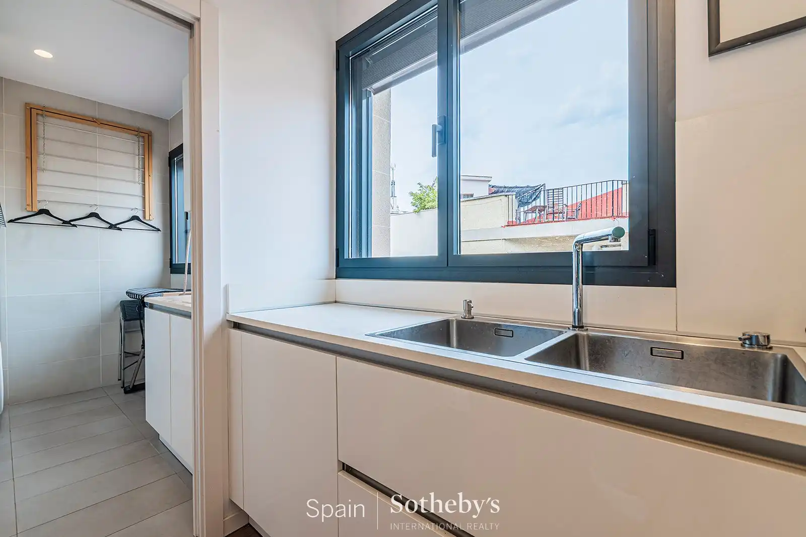 Cocina de Ático en venta en Sant Just Desvern con Aire acondicionado, Terraza y Trastero