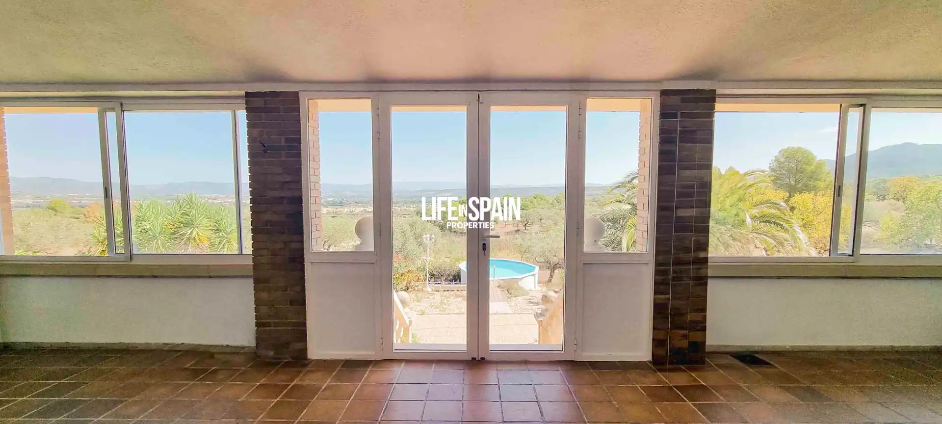 Vista exterior de Casa o chalet en venta en Ginestar con Calefacción, Jardín privado y Terraza