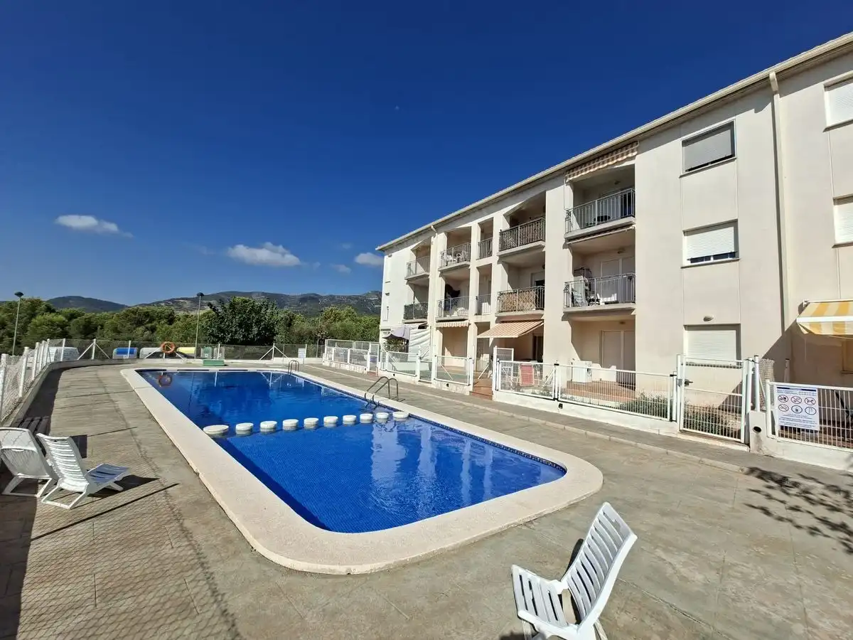 Schwimmbecken von Erdgeschoss zum Verkauf in Alcanar mit Terrasse, Möbliert und Gemeinschaftspool