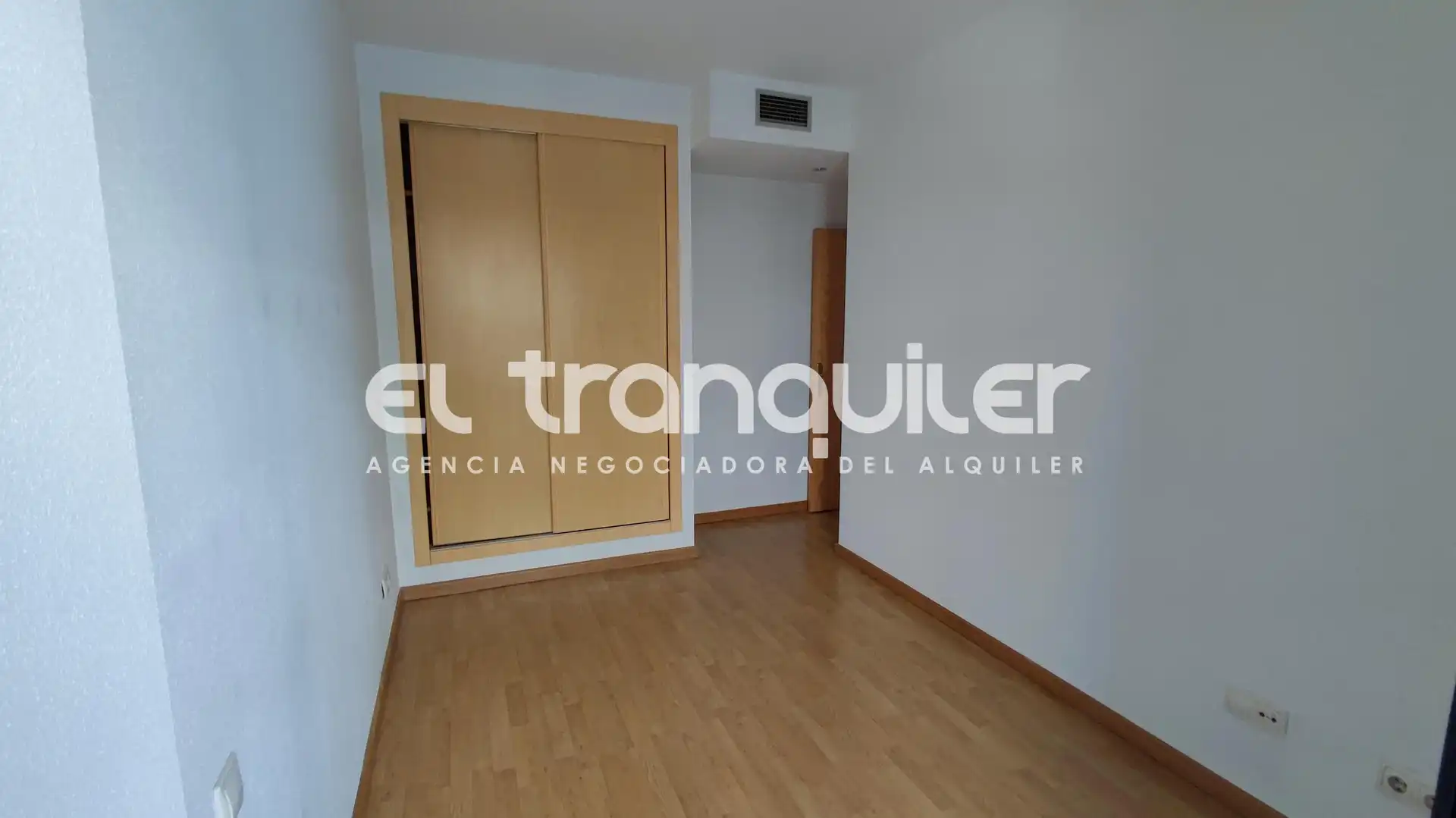 Flat for rent in Calle Tubas, Cuatro vientos