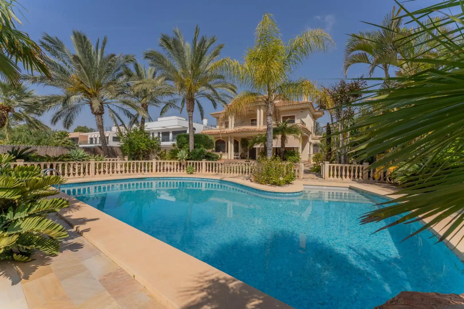 Exterior view of Houses for sale in Elche / Elx  with Air Conditioner, Heating and Private garden