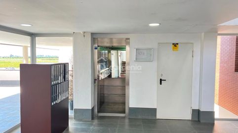 Foto 4 de Piso de alquiler en Jose Luis de Casso Romero, Gelves, Sevilla
