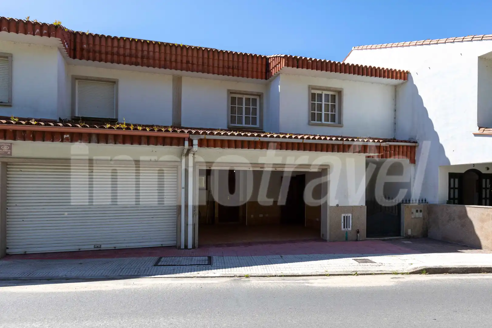 Vista exterior de Casa adosada de lloguer en Sanxenxo amb Jardí privat, Terrassa i Moblat
