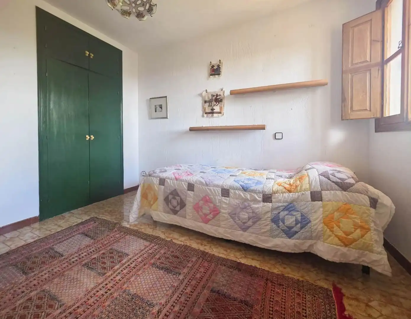 Bedroom of Flat for share in El Casar