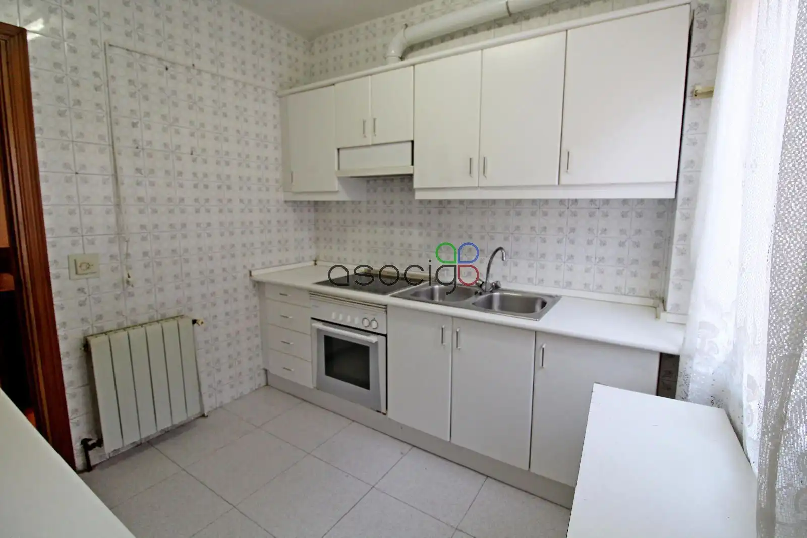 Kitchen of Flat for sale in Yunquera de Henares  with Heating and Terrace