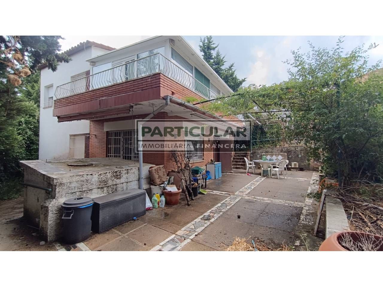 Vista exterior de Casa o xalet en venda en Sant Cugat del Vallès amb Calefacció, Jardí privat i Terrassa