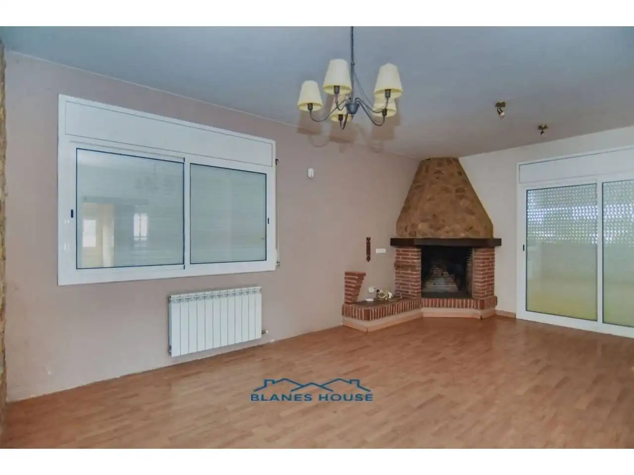 Villa avec piscine à vendre à Calle PETUNIA (PARCELA LL-33 AIGUAVIVA PARC) 29, imagen 2