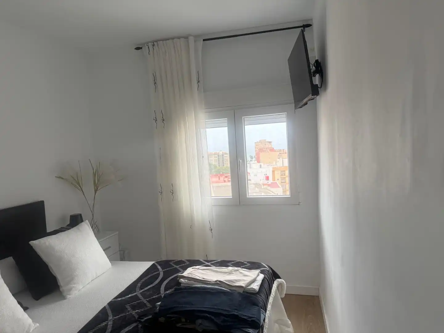 Habitación de Piso en venta en Málaga con Aire acondicionado, Terraza y Amueblado