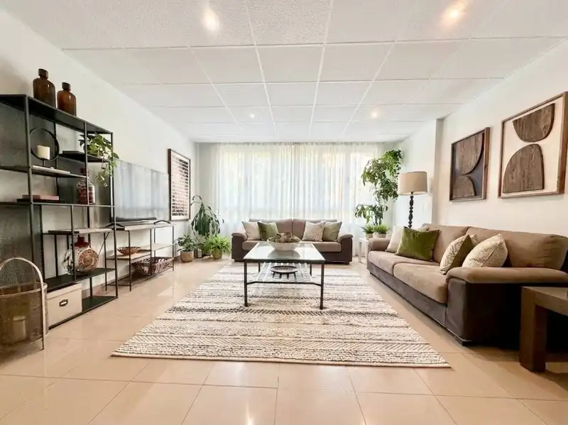 Flat with terrace for sale in Retiro