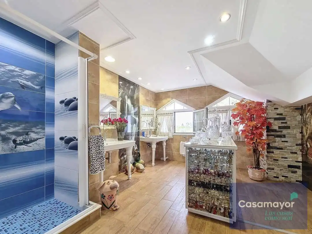 Houses for sale in Sol y Luz