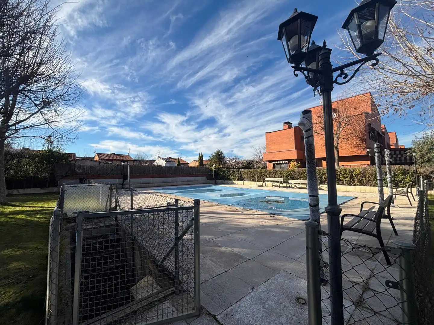 Piscina de Casa adosada en venda en Rivas-Vaciamadrid amb Calefacció, Jardí privat i Parquet