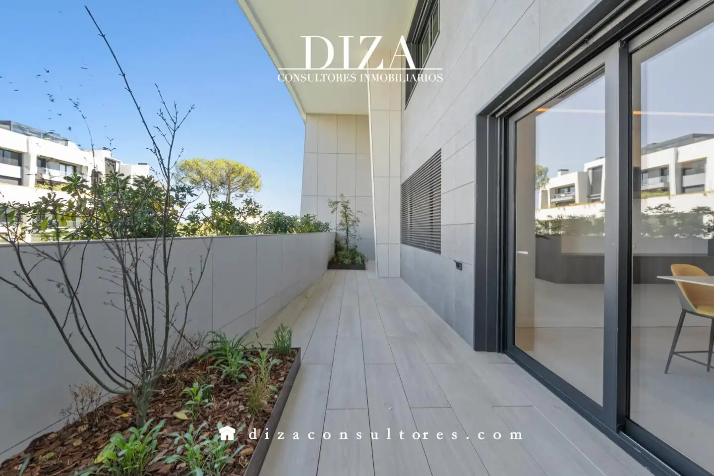 Terrace of Duplexes for sale in Pozuelo de Alarcón  with Air Conditioner, Heating and Private garden