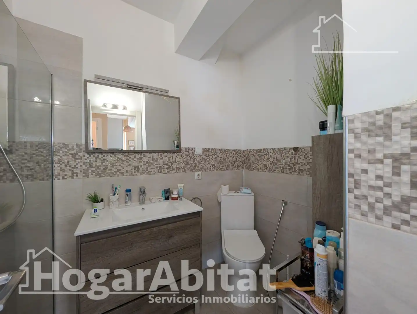 Bathroom of Flat for sale in Alicante / Alacant  with Terrace and Furnished