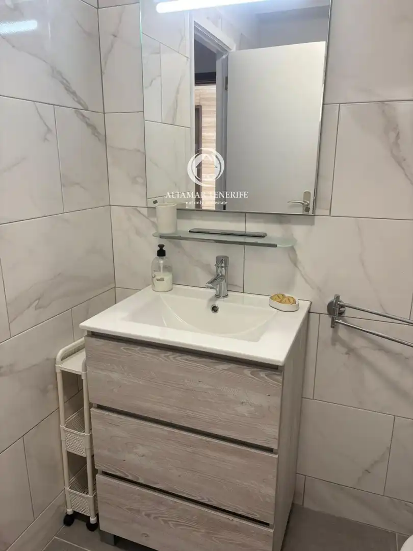 Apartamento con piscina en venta en CALLE VENEZUELA S/N, imagen 31