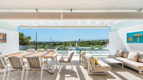 Foto 3 de Ático en venta en Santa Clara, Marbella