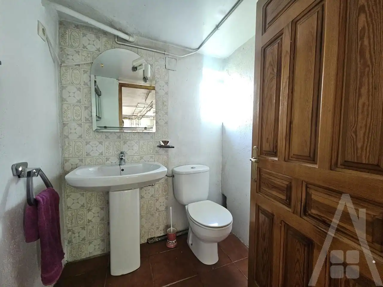 Bany de Casa o xalet en venda en Mieza amb Calefacció, Jardí privat i Terrassa