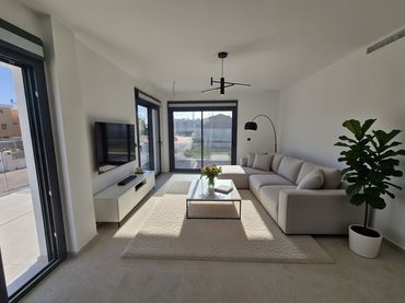 Apartament amb piscina en venda a Oliva Playa