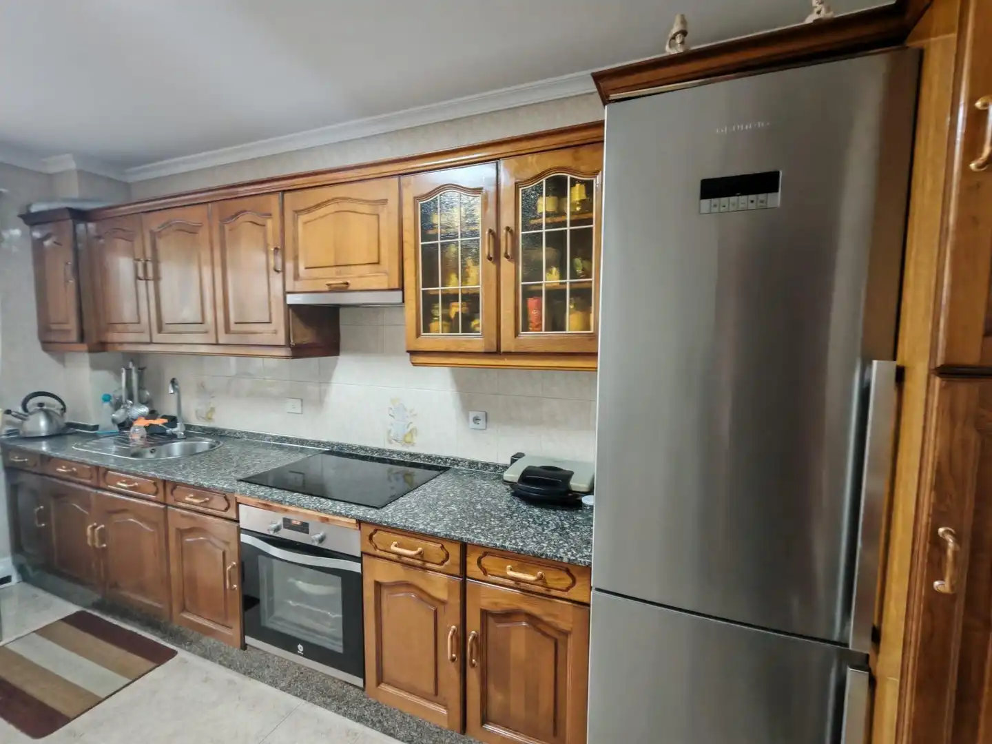 Cocina de Piso en venta en Vigo  con Trastero y Balcón
