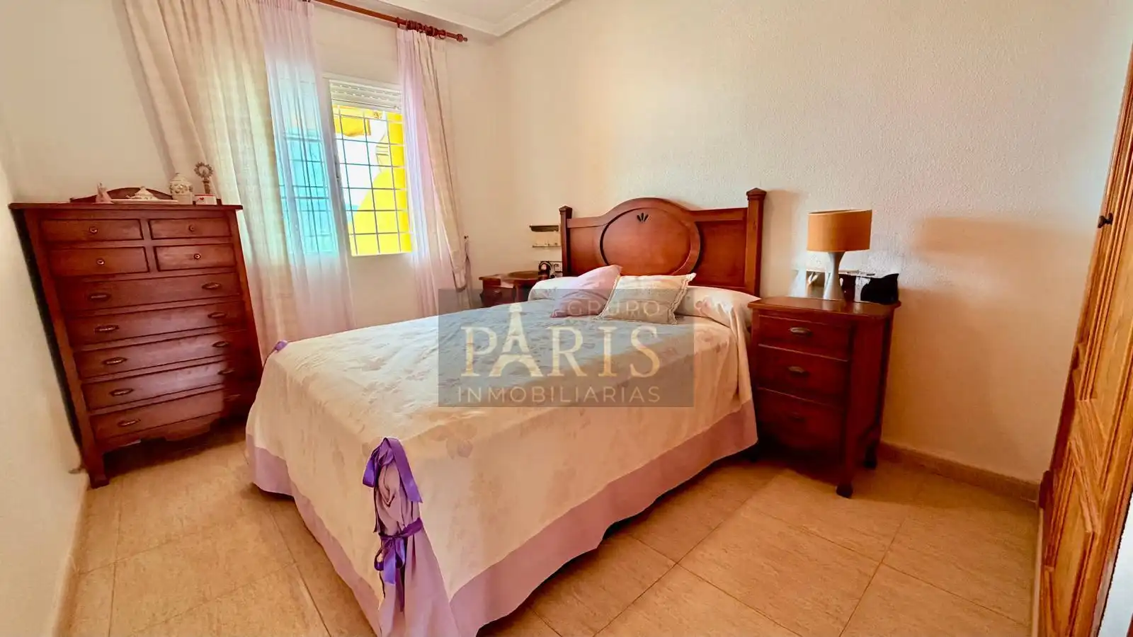 Dormitori de Casa o xalet en venda en Cartagena amb Aire condicionat i Piscina comunitària