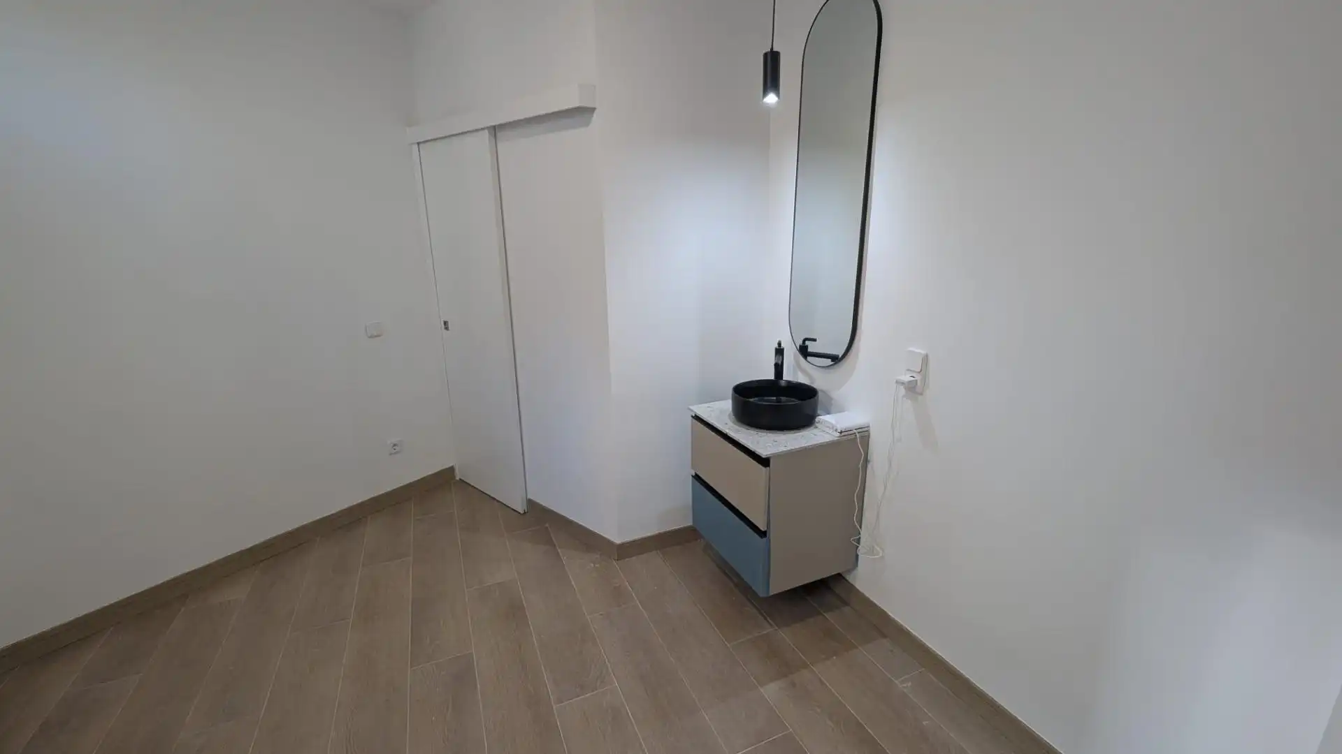 Badezimmer von Wohnungen zur Miete in Madrid mit Klimaanlage und Heizung