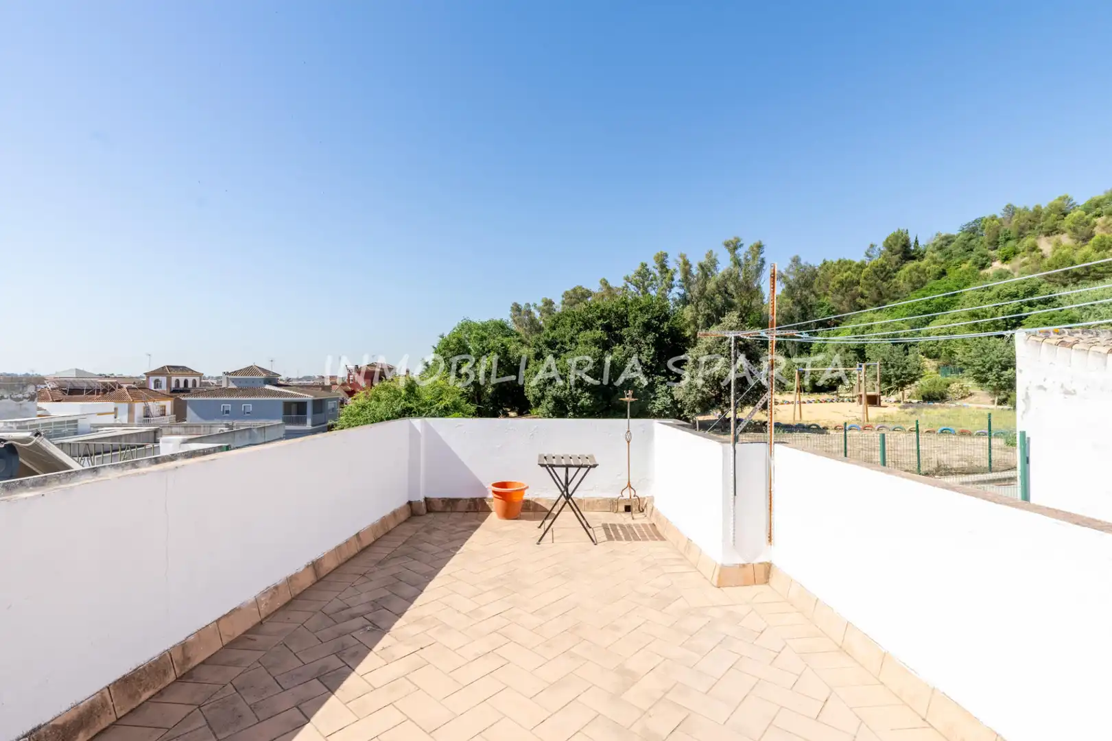 Terraza de Casa adosada en venta en Gelves con Terraza, Horno y Lavadora