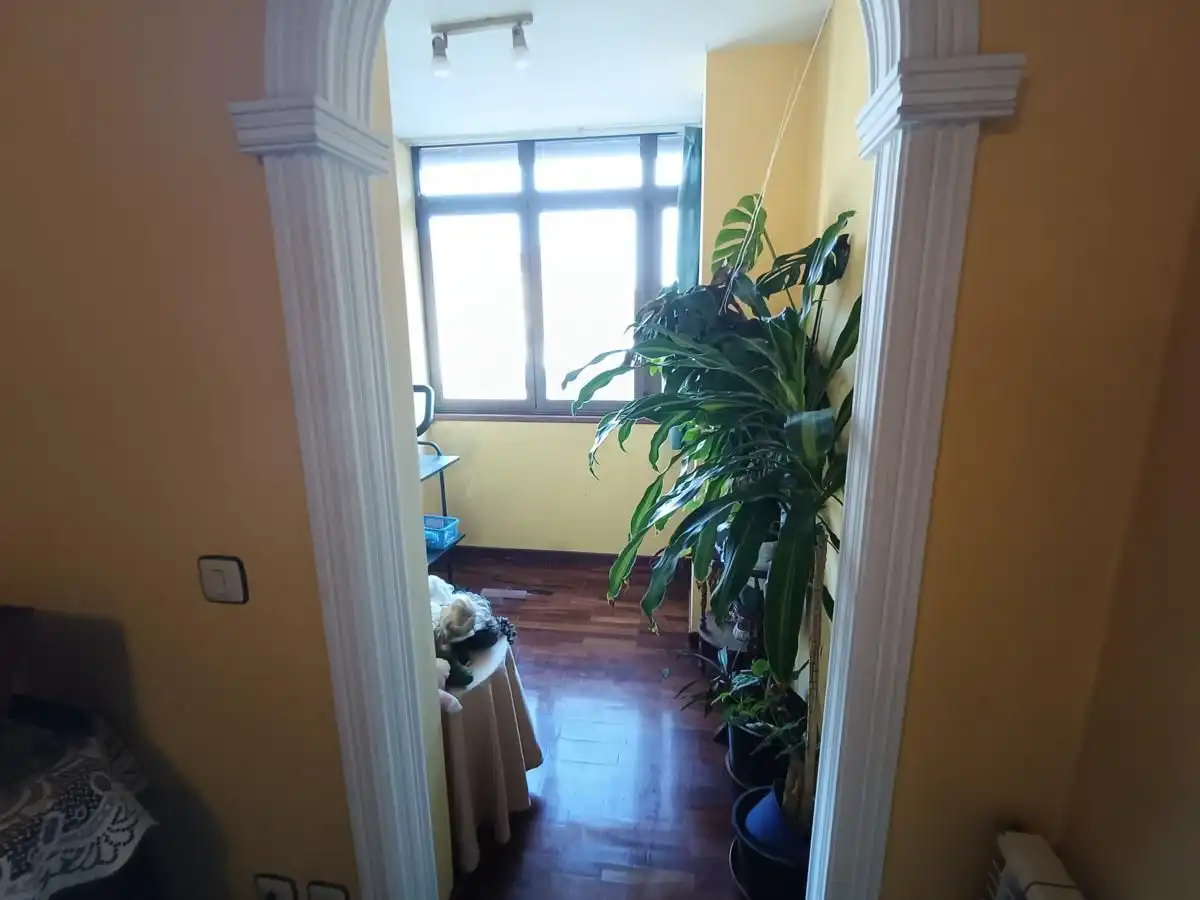 Wohnung zum Verkauf in Llanes mit Heizung, Terrasse und Abstellraum