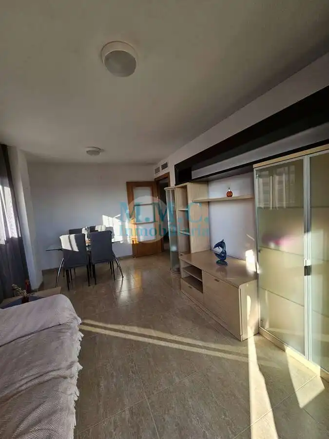 Sala de estar de Piso en venta en Roquetas de Mar con Aire acondicionado, Terraza y Amueblado
