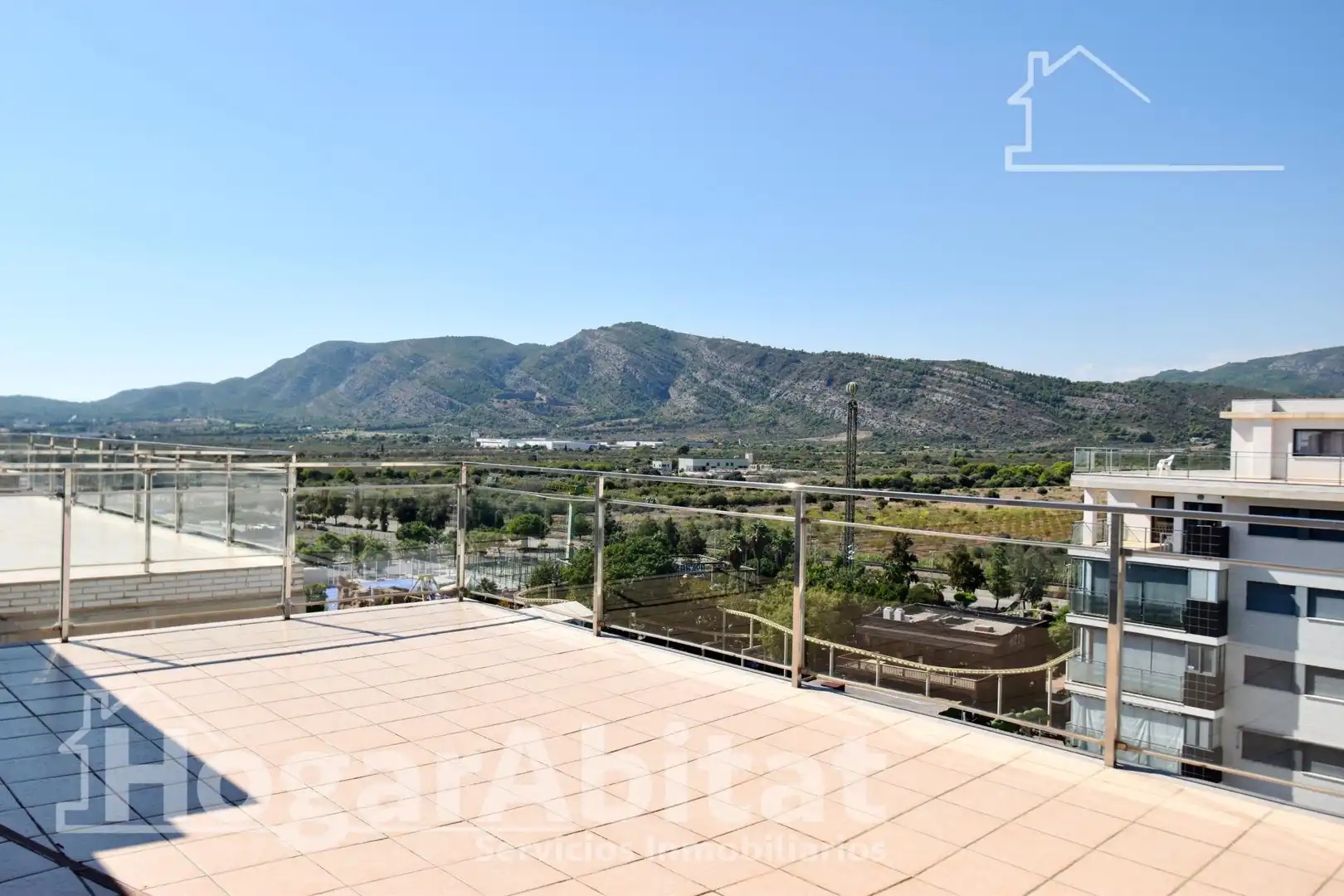 Vista exterior de Àtic en venda en Oropesa del Mar / Orpesa amb Aire condicionat, Terrassa i Moblat