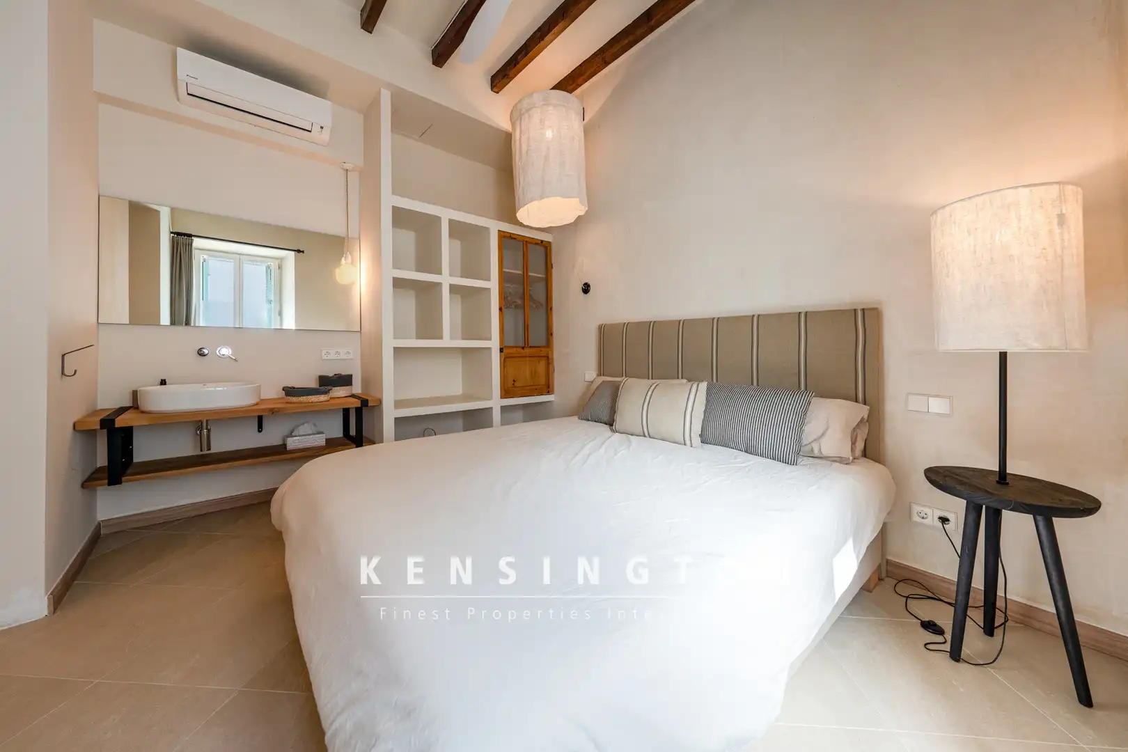 Habitación de Casa o chalet en venta en Capdepera con Aire acondicionado, Calefacción y Terraza