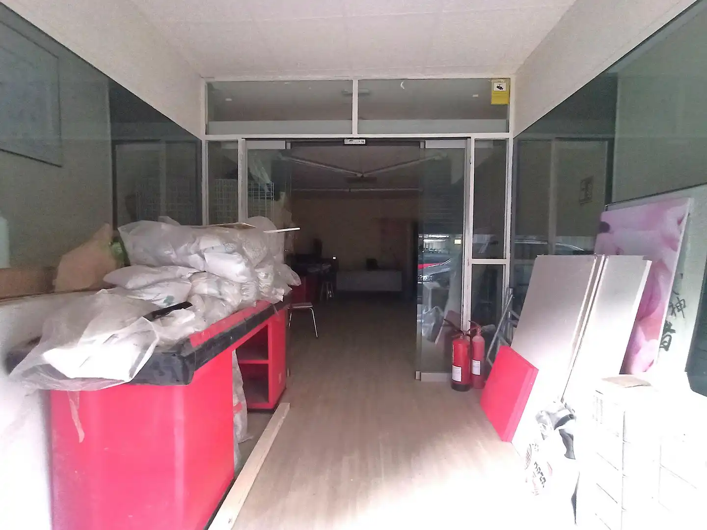 Local comercial en venda a de la Muralla 15, imagen 2