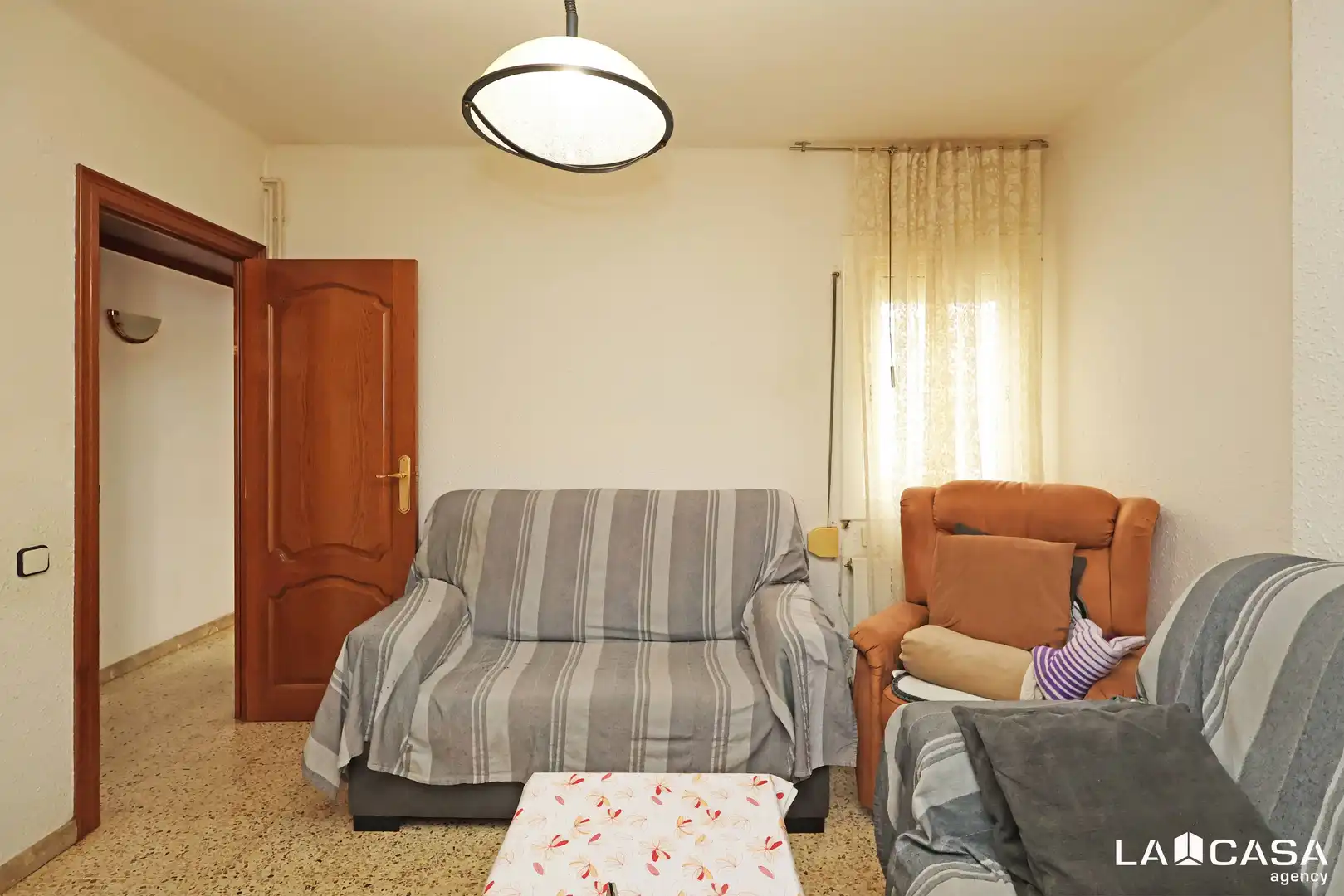 Sala d'estar de Àtic en venda en Esplugues de Llobregat amb Balcó
