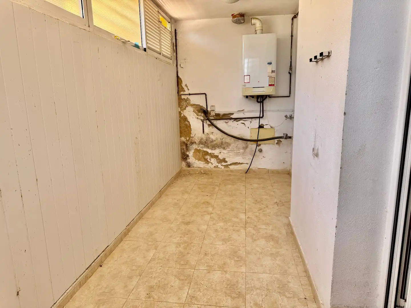 Einfamilien-Reihenhaus zum Verkauf in Calafell mit Heizung, Privatgarten und Terrasse