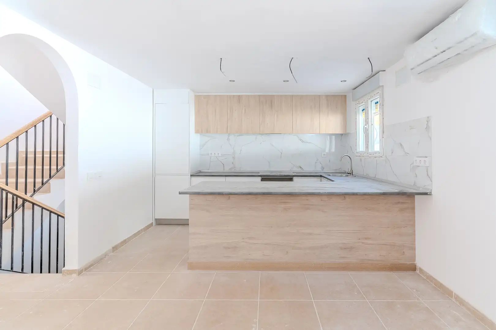 Villa mit Terrasse zum Verkauf in Avenida Manila, imagen 10