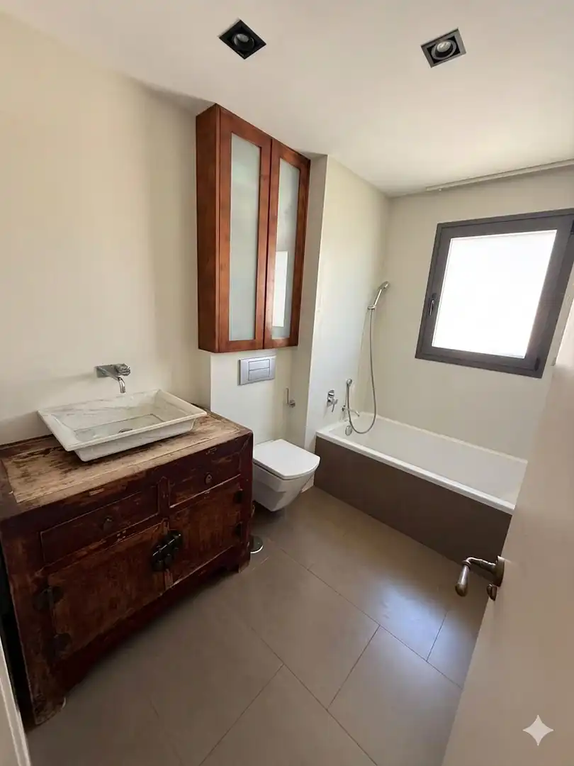 Baño de Piso de alquiler en Altea con Aire acondicionado, Calefacción y Piscina comunitaria