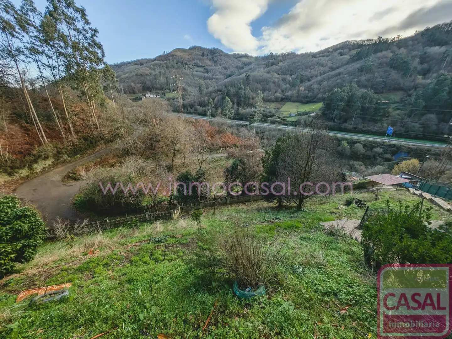 Casa o xalet en venda en Mieres (Asturias) amb Calefacció, Terrassa i Traster