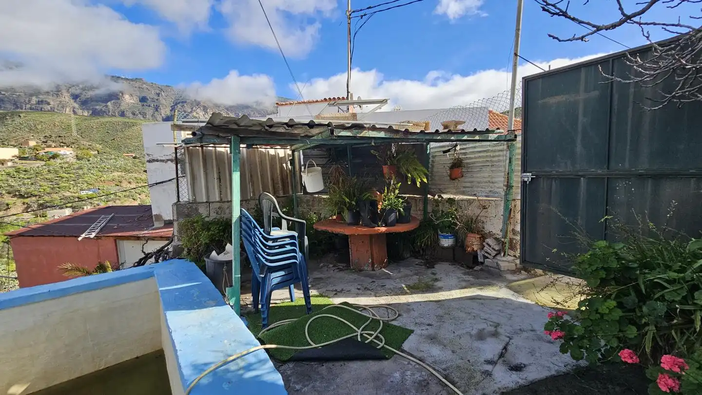 Vista exterior de Casa o xalet en venda en San Bartolomé de Tirajana amb Jardí privat, Terrassa i Piscina