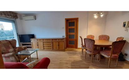Living room of Flat for sale in Terrassa  with Air Conditioner, Heating and Parquet flooring