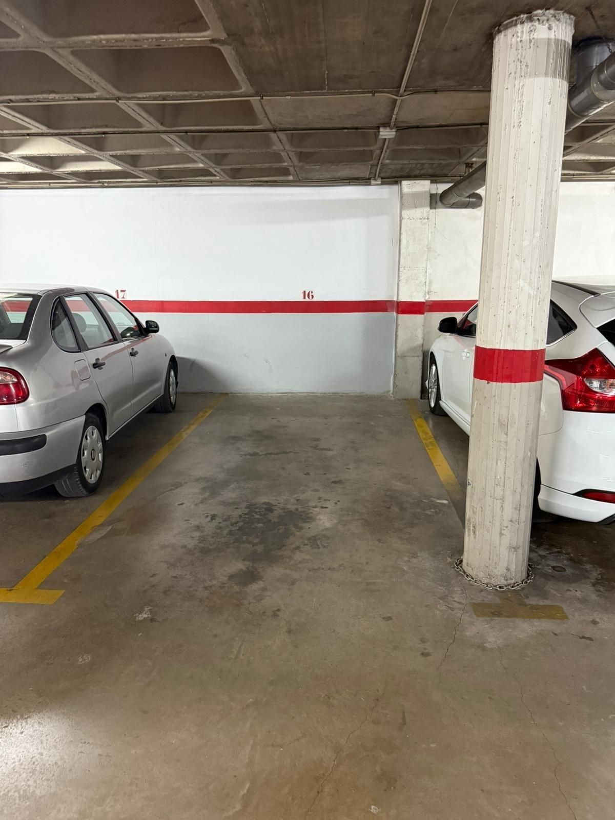 Parking of Garage to rent in Manresa