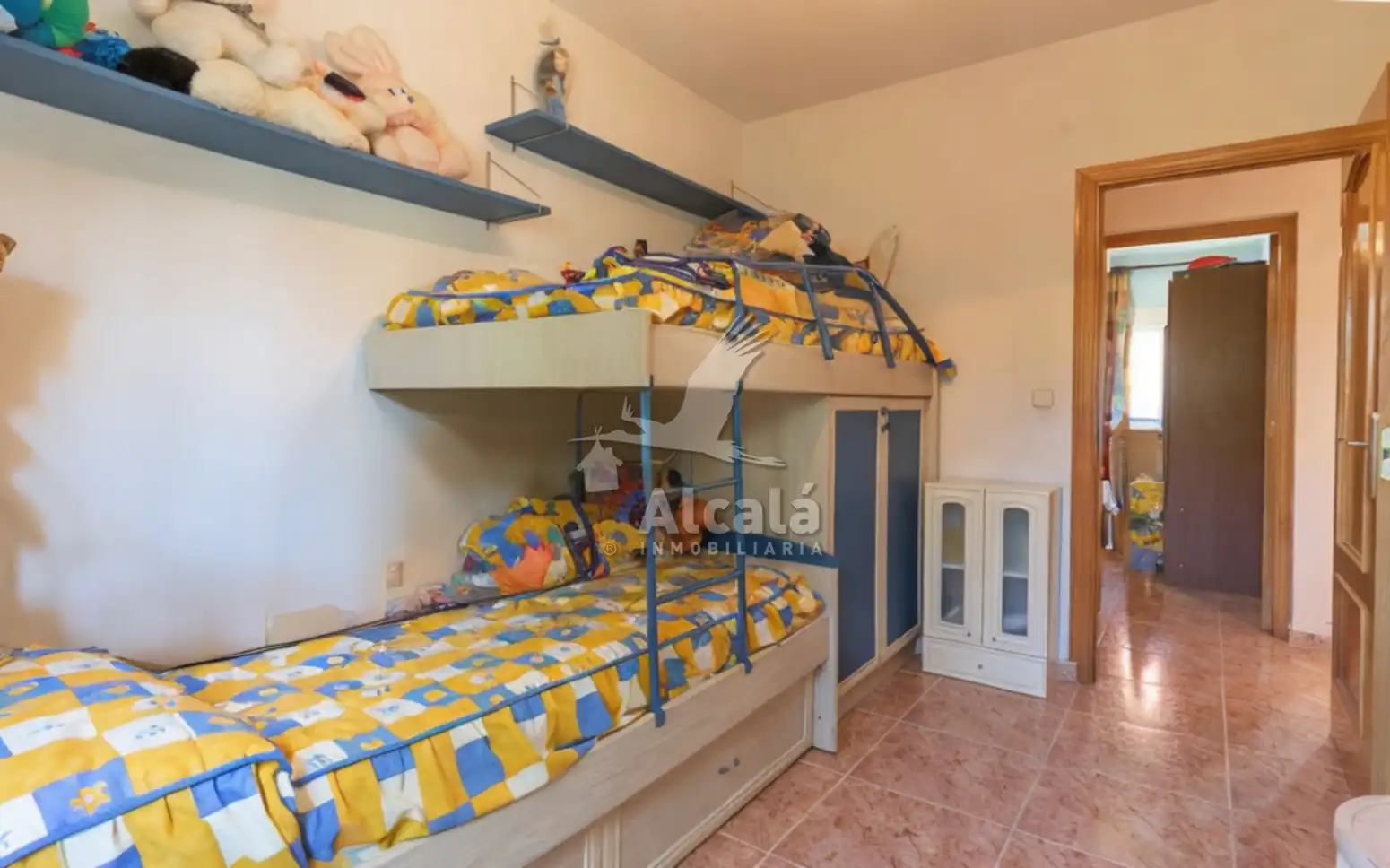 Habitación de Casa o chalet en venta en Cifuentes con Calefacción, Jardín privado y Trastero
