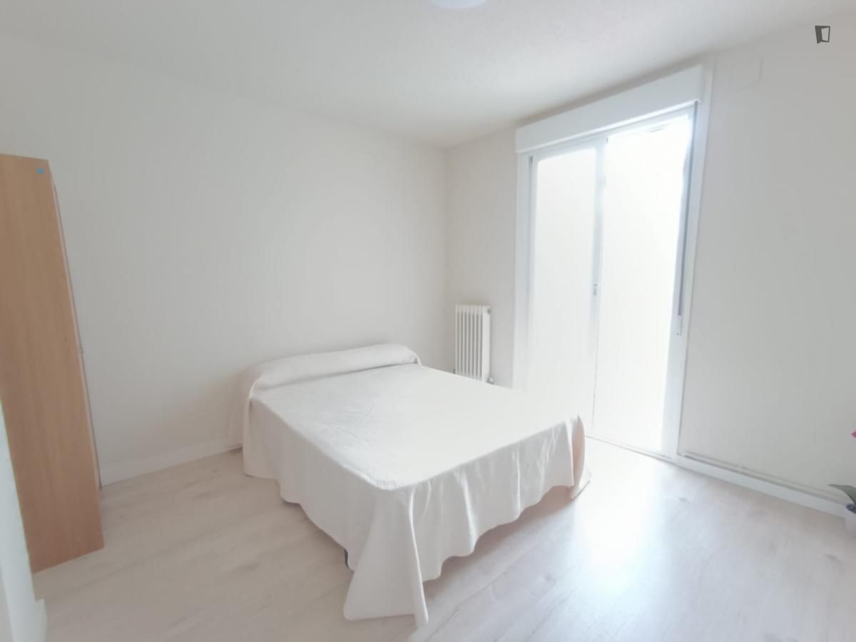 Apartament per a compartir a Mendebaldea - Ermitagaña