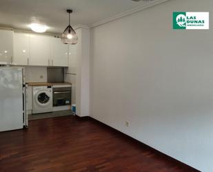 Kitchen of Apartment to rent in Piélagos  with Heating, Parquet flooring and Oven