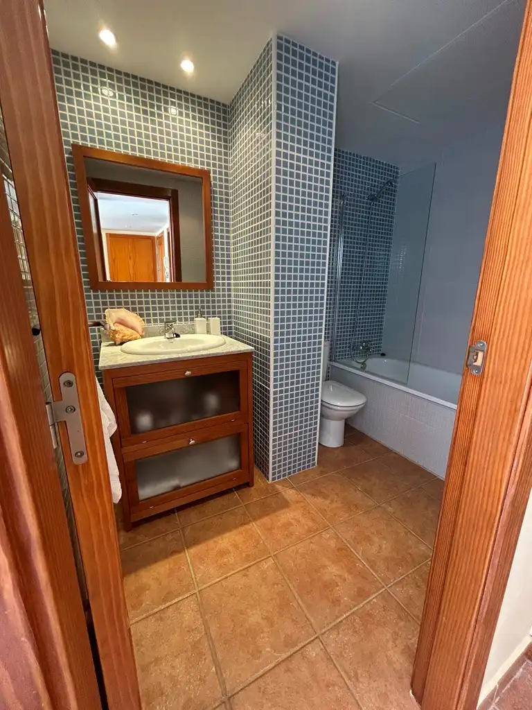 Badezimmer von Wohnungen zum Verkauf in Vera mit Klimaanlage, Heizung und Terrasse