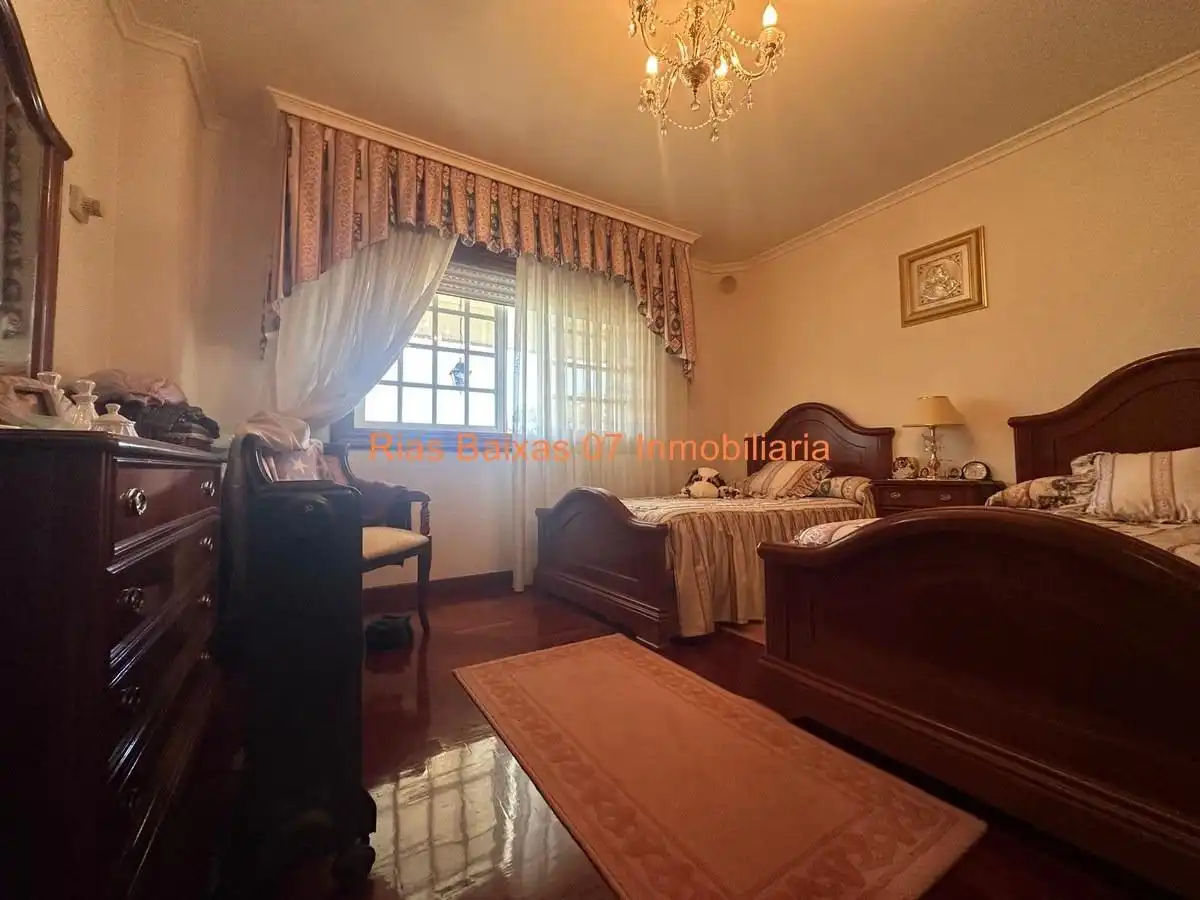 House with garden for sale in Mos, imagen 16