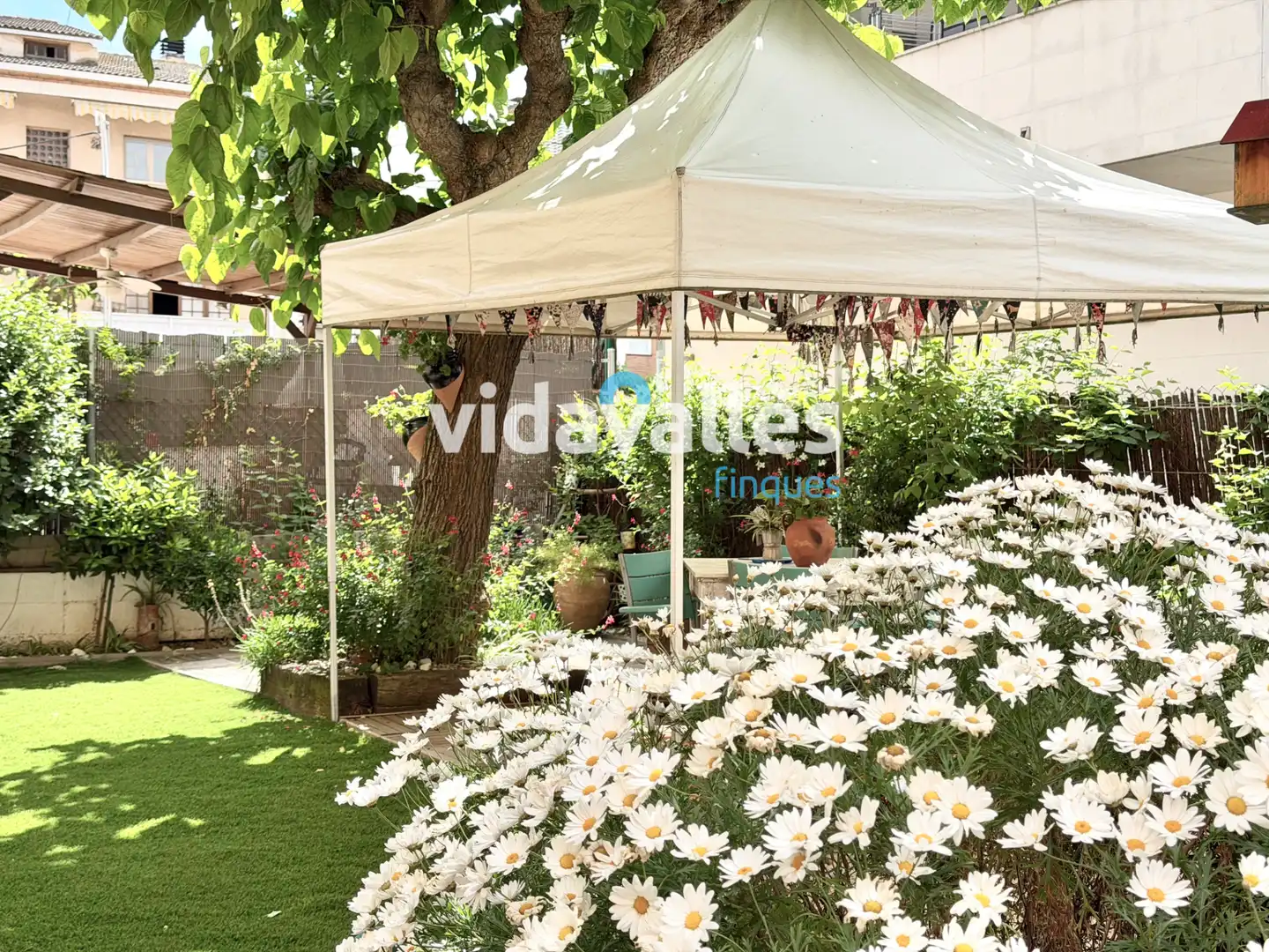 Jardí de Casa o xalet en venda en Cardedeu amb Calefacció, Jardí privat i Parquet