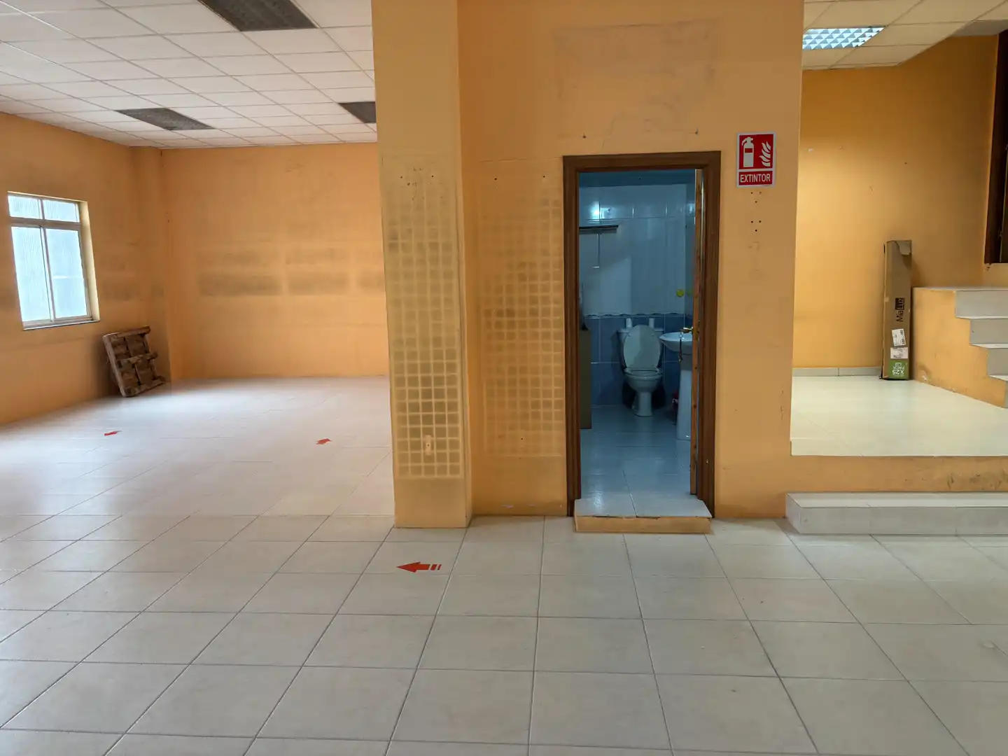 Local commercial à louer à Avenida Vilaboa 92, imagen 13