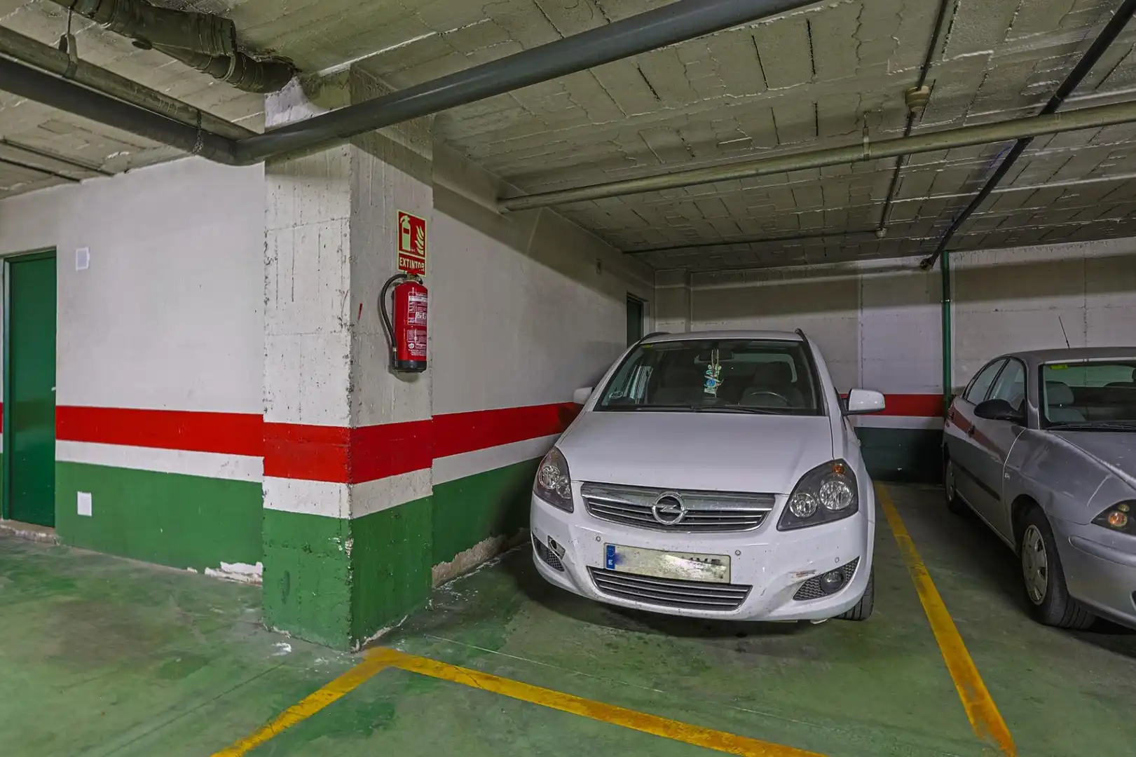 Aparcament de Garatge en venda en Sevilla