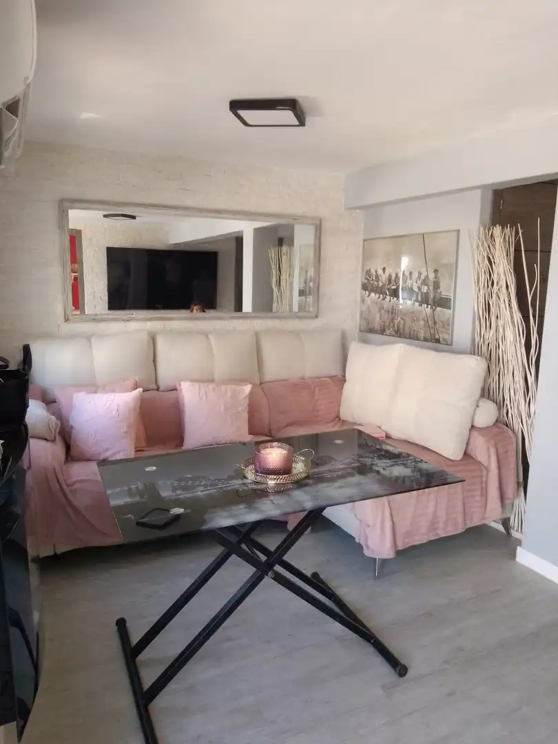 Living room of Flat for sale in Sevilla  with Air Conditioner and Terrace