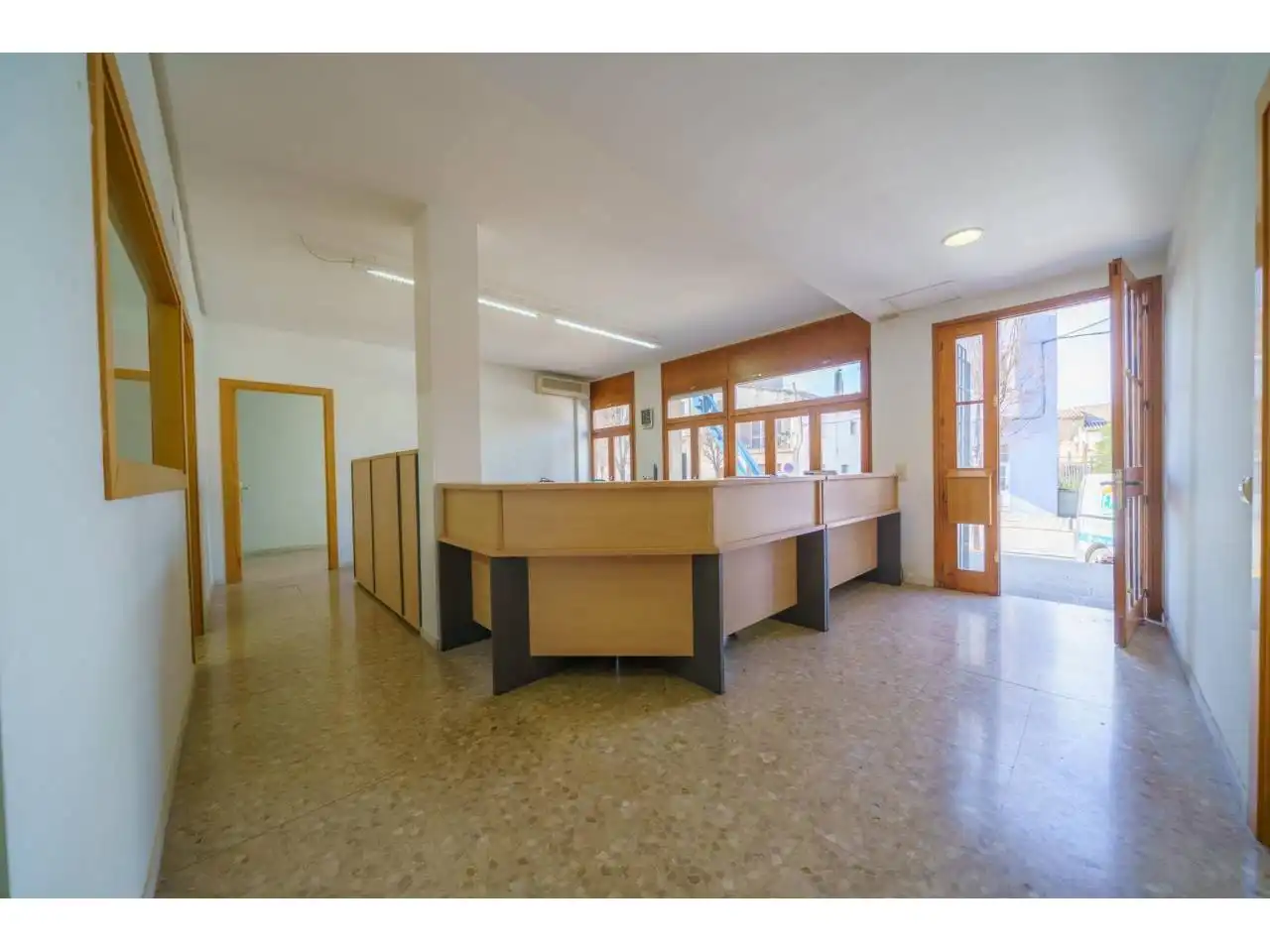 Büro zur Miete in La Bisbal d'Empordà mit Klimaanlage