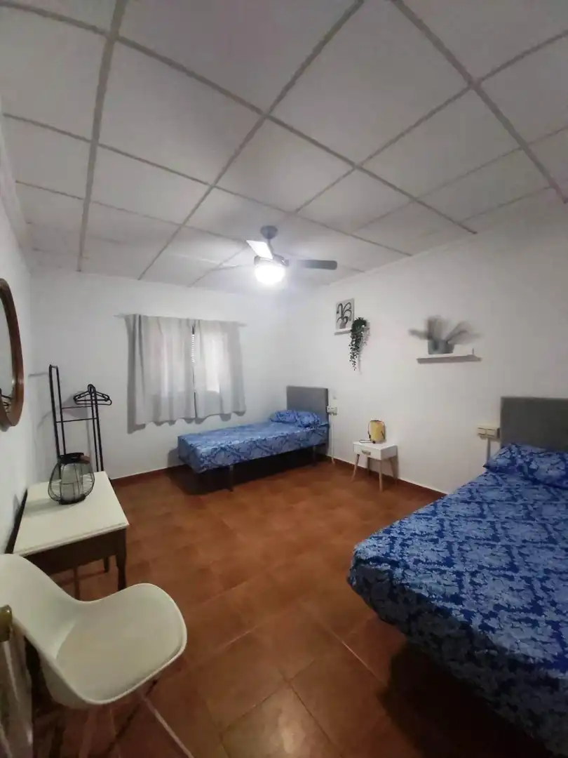 Bedroom of Houses for sale in Utrera  with Air Conditioner, Private garden and Storage room